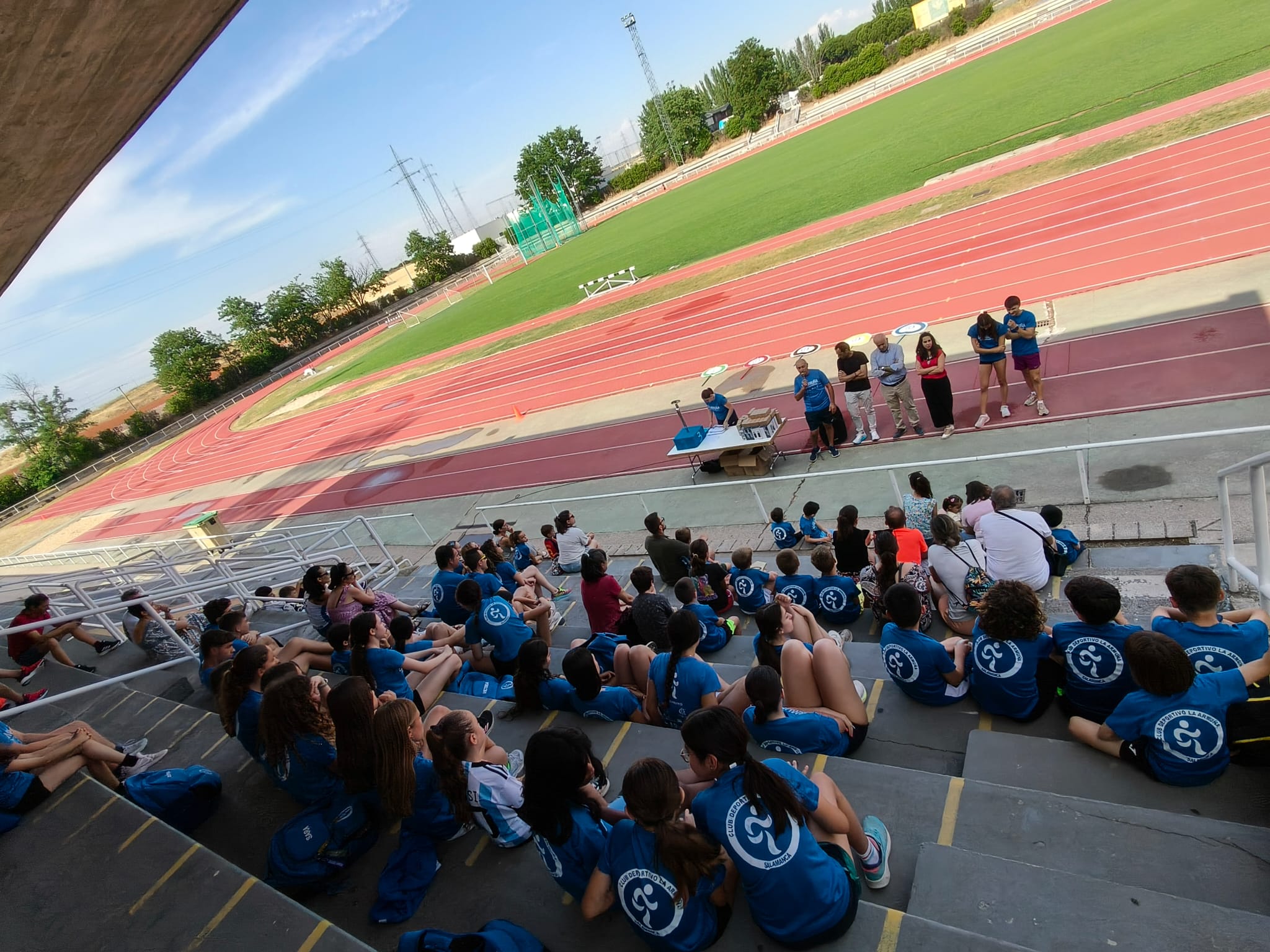 Entrega de diplomas del Club Deportivo la Armuña